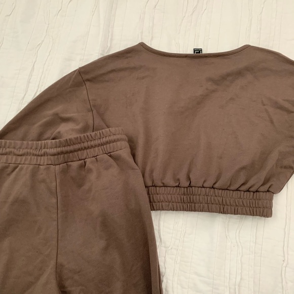 Forever 21 Matching Set - Picture 2 of 2